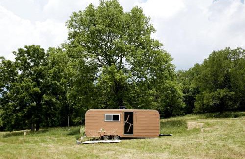 Scottsboro House | Chic Tennessee Vacation Rental Perfect for Glamping near Nashville