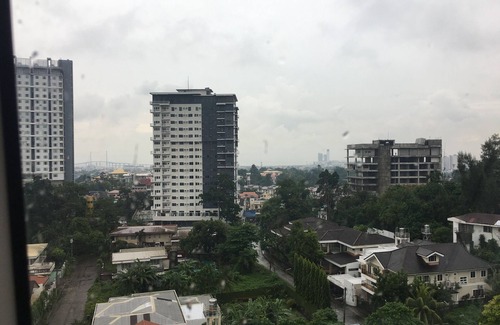 Guadalupe Apartment | Chic, To- Go Condo Unit in Cebu City