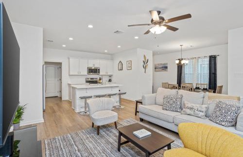 Highlands - Perkins House | Chic Townhouse by LSU