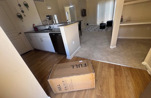 Valencia Apartment | Chic two bedroom two bath SiX FLAGS.