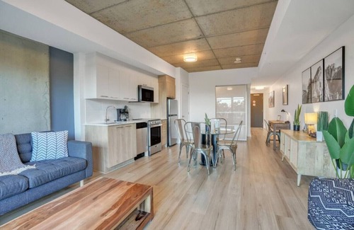 Industrial Park Apartment | Chic Urban 1BR Apt with Balcony and Skyline Views