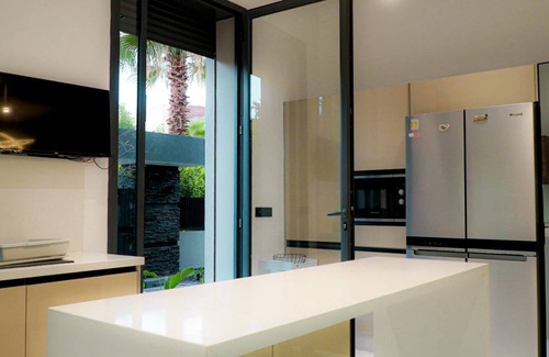 Amizmiz House | Chic villa with pool and 4 bedrooms and WiFi, in a big Golf Resort