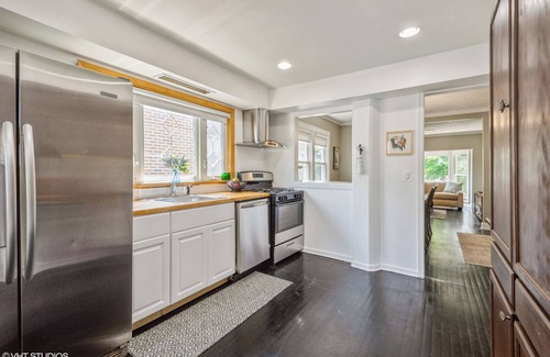 Chicago House | Chicago Big House Central