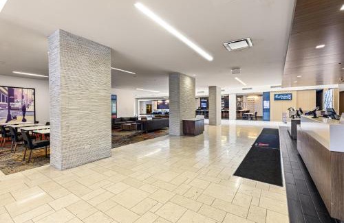 Naperville Hotel | Chicago Marriott Naperville