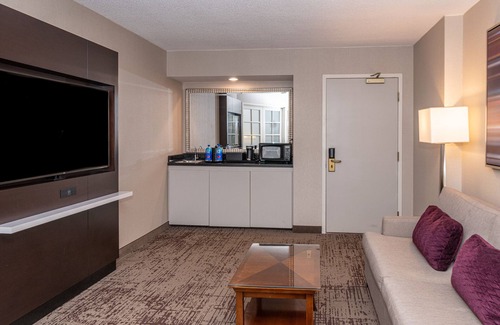 Deerfield Hotel | Chicago Marriott Suites Deerfield