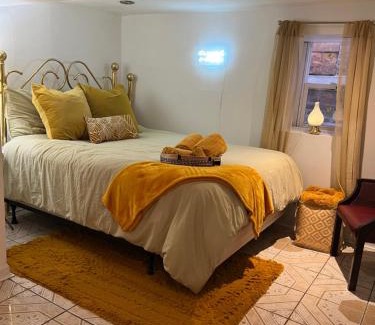 Heart of Chicago Apartment | Chicago-Pilsen Boho apartment with Free parking - Unit C