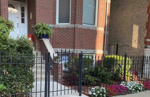 West Town Condo | Chicago-Themed Apartment in West Town, Close to transportation and shops.