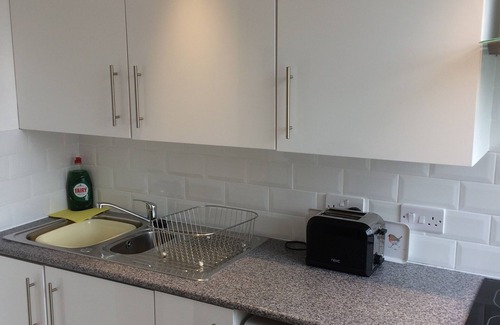 Chichester Apartment | Chichester City Centre 1st Floor Apartment, Sleeps 2/3