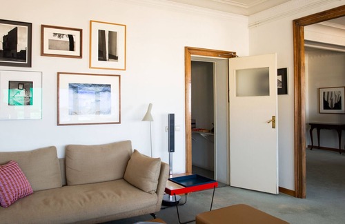 Sant Gervasi – la Bonanova Apartment | Chick & arty penthouse with excellent views.