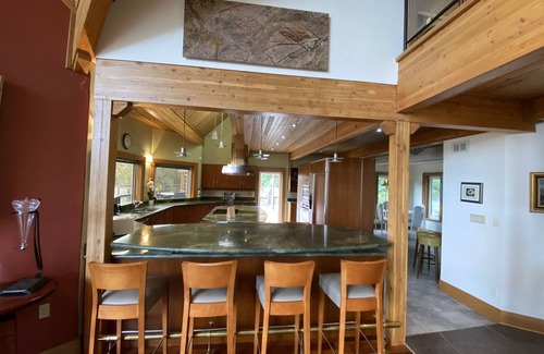 Algonquin Highlands Cottage | Chief’s Point - Luxury Property