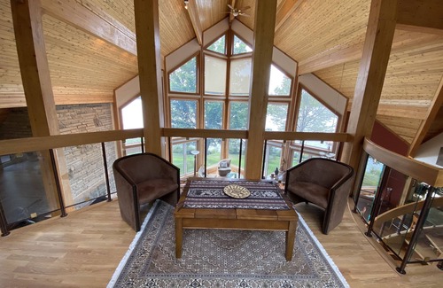 Algonquin Highlands Cottage | Chief’s Point - Luxury Property