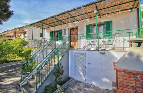 Chiessi Apartment | Chiessi - The Saltino House