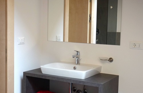 Foiana Apartment | Child-friendly accommodation with swimming pool in a family environment.