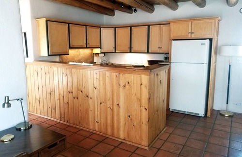 Taos House | Child-Friendly Sanctuary in Ranchos de Taos