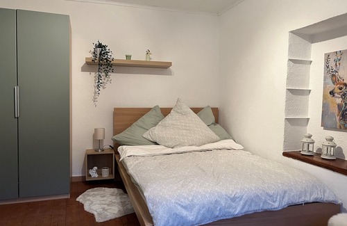 Ediger House | Child-friendly vacation home with terrace and Moselle view