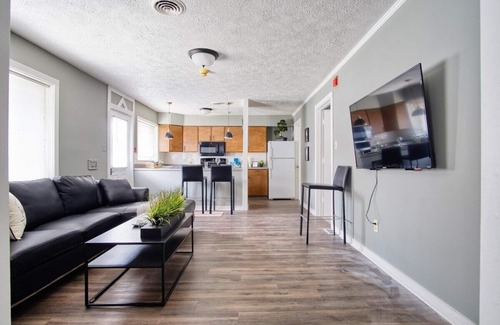 Mapleton/Fall Creek House | Childrens Musuem - Spacious - Free Parking