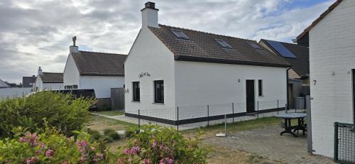 Lombardsijde House | chill at sea