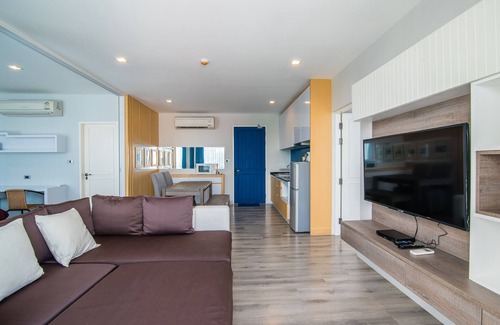 Hua Hin Condo | ★Chill Family Getaway★Private beach access★Sea view🏖️2BR 2BA condominium