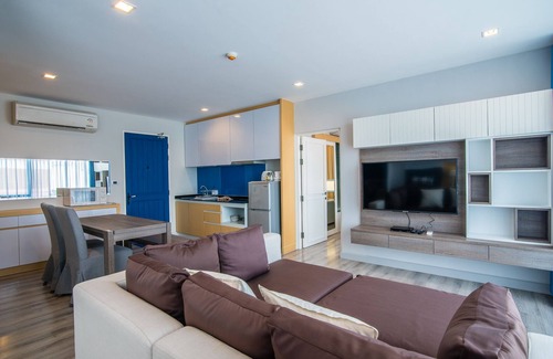 Hua Hin Condo | ★Chill Family Getaway★Private beach access★Sea view🏖️2BR 2BA condominium
