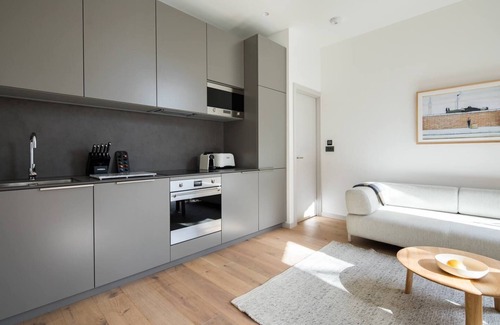 Fitzrovia Apartment | Chill Oxford Street 2BR - Netflix & Natural Light