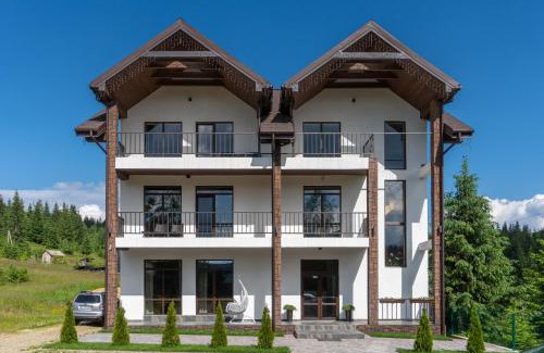 Yablunytsya House | Chillax