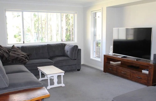 Smiths Lake House | 'Chilli Lane' Beautiful Family Home, Lots to do.