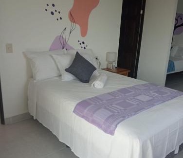 La Libertad Bed & Breakfast | Chilo's Bed and Breakfast