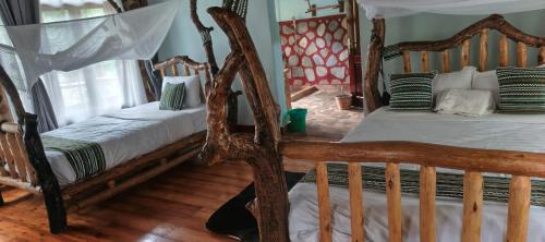 Kibale Resort | Chimpanzee Capital Safari Lodge