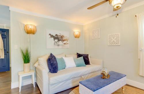 Chincoteague Apartment | Chincoteague Apartment with Deck Walk to Waterfront