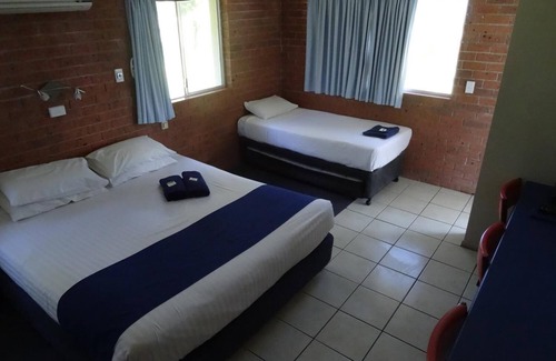 Chinderah Hotel | Chinderah Motel