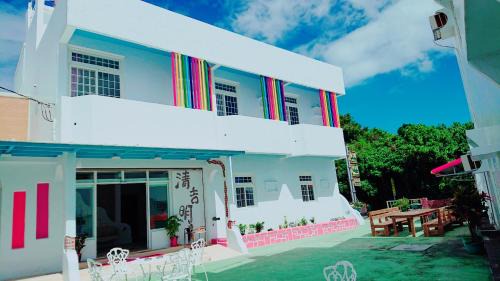 Big Beach House | Ching Ji Ming Inn