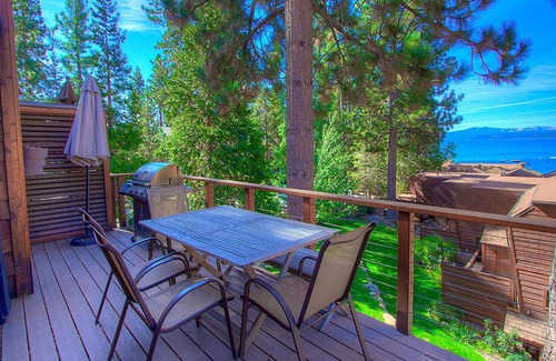 Brockway Condo | Chipmunk's Paradise By Lake Tahoe Accommodations