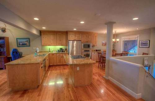 Brockway Condo | Chipmunk's Paradise - Wonderful Lake View Condo!