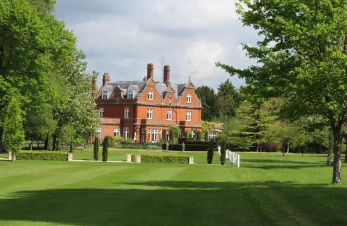 Thistley Green Apartment | Chippenham Park Garden Rooms