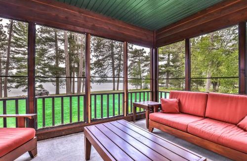 Manitowish Waters Apartment | Chippewa Retreat - Den