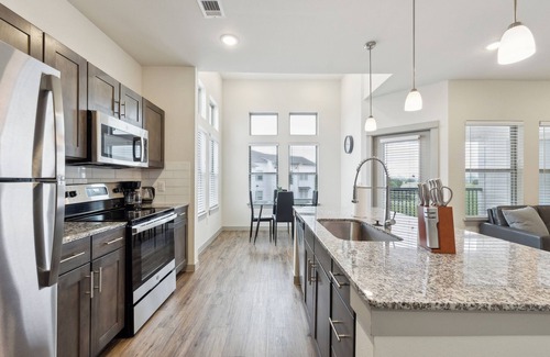 Cleburne Apartment | Chisholm Trace 531 I Comfy 2 Bed 2 Bath