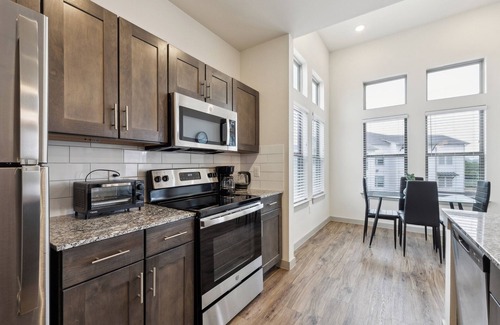Cleburne Apartment | Chisholm Trace 531 I Comfy 2 Bed 2 Bath