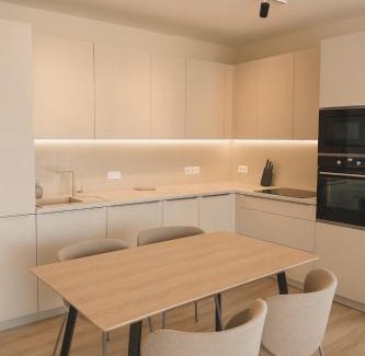 Hloubetin Apartment | Chloé's Beige Apartment