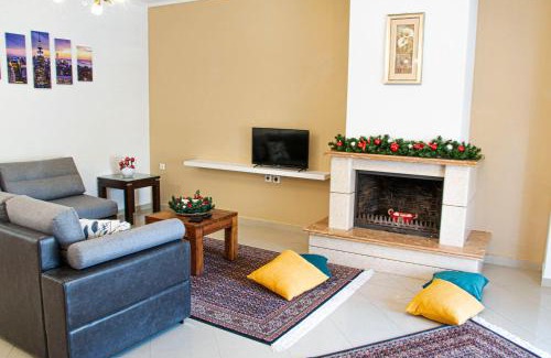 Kastoria Apartment | Chloe Maxi Apt 110sqm