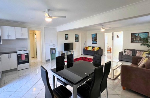 Sussex Inlet Apartment | Chloe's Waterfront Apartment