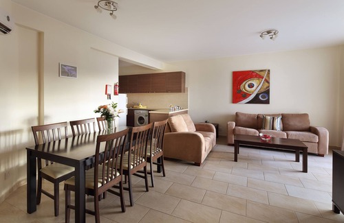 Chlorakas Apartment | Chloraka Terrace Apartments