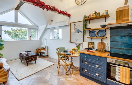 Little Malvern House | Chocolate Box - One Bedroom House, Sleeps 2