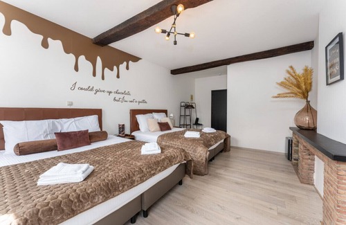 Historical Center Bruges Hotel | Chocolate Room by Willy Wonka at the Chocolate Hotel!