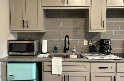 Dahlonega Apartment | Choctaw Ridge King Bed-Private Deck-Gas Firepit