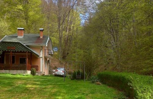 North Macedonia Villa | Chodosova Koliba