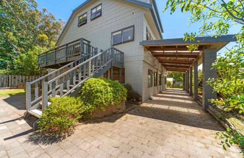 Wharewaka House | Choice Wharewaka - Taupo Holiday Home