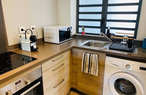 Mont Choisy Apartment | Choisy Les Bains D2 - One Bedroom Apartment, Sleeps 4