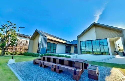 Khlung Villa | Chomnok Chomna Pool villa