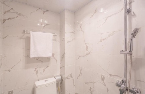 Chongqing Apartment | Chongqing Nanan·Wanda Plaza· Locals Apartment 00111790