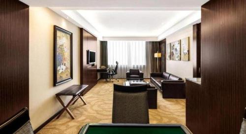 Yuzhong Qu Hotel | Chongqing Sunshine Continental Grand Hotel